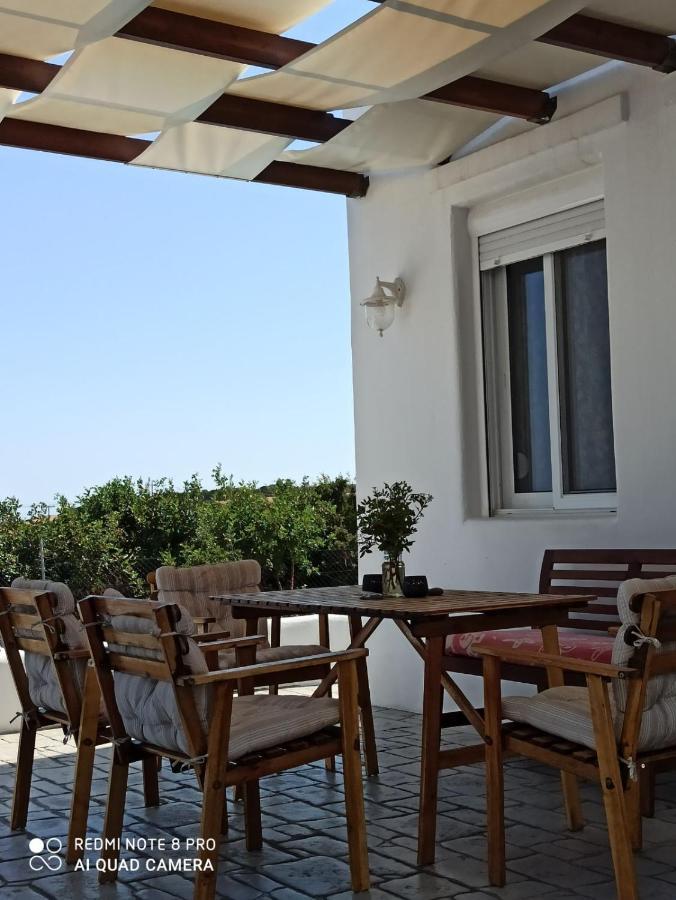 Sea Breeze Villa Lakhania Luaran gambar