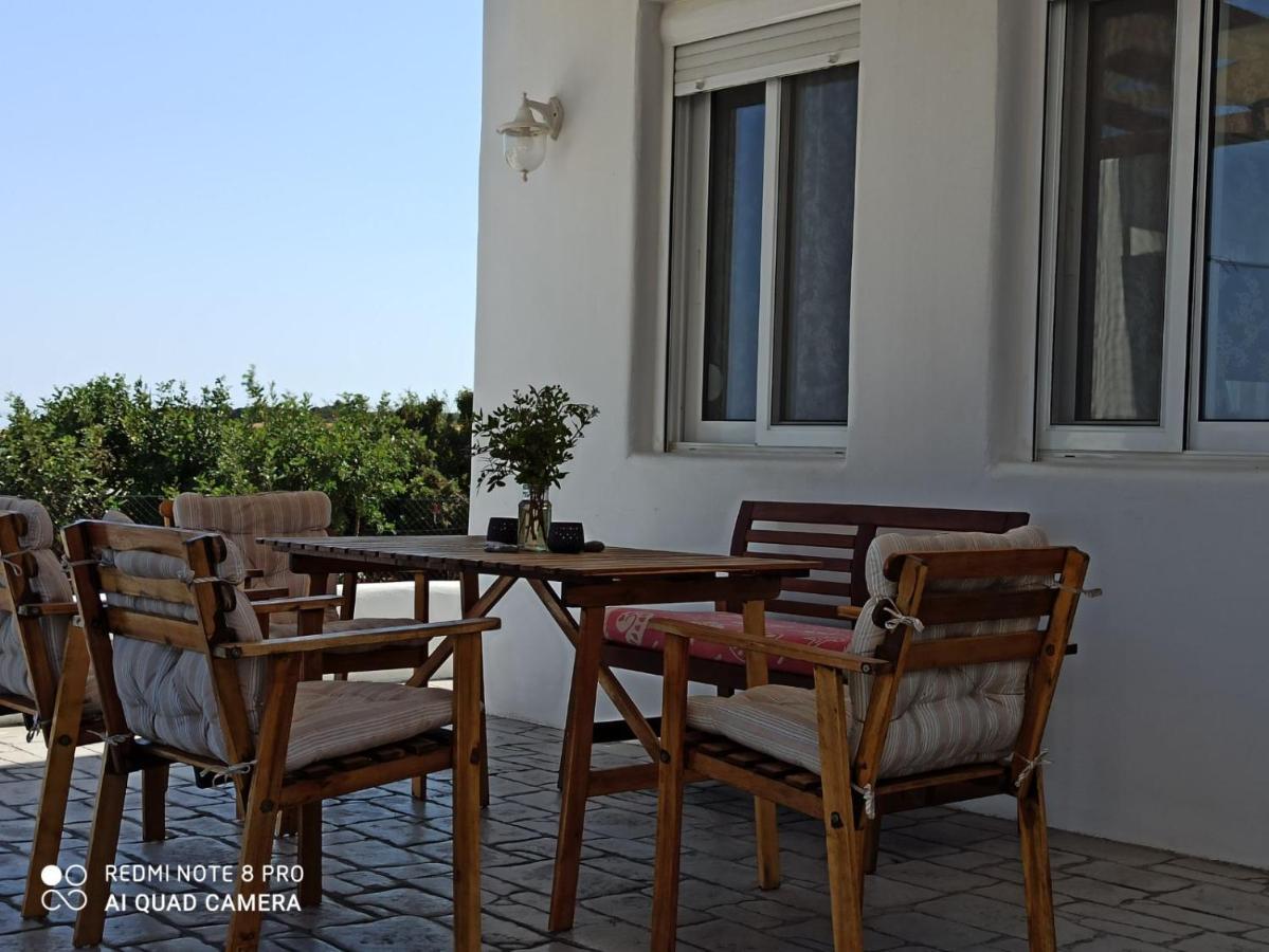 Sea Breeze Villa Lakhania Luaran gambar